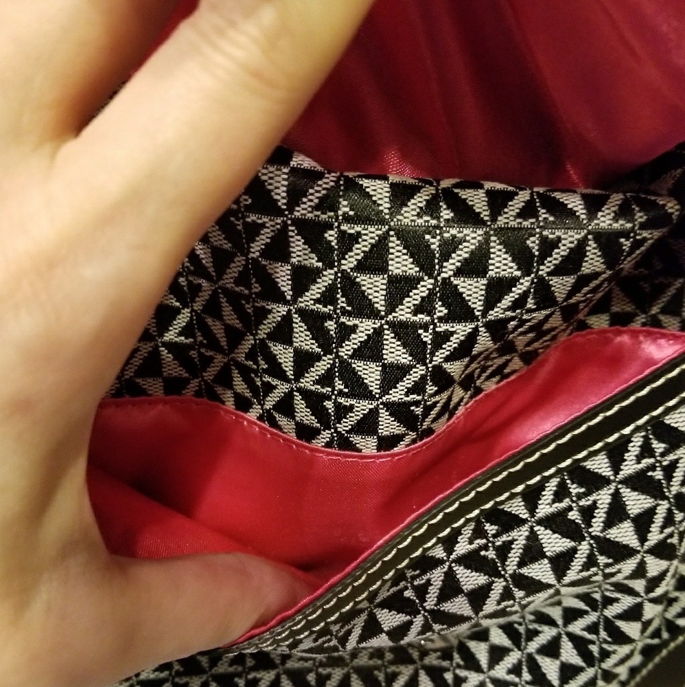 Purse - Picture 5 of 7